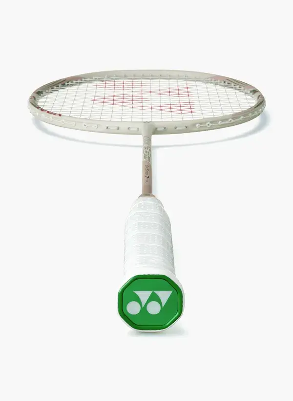 YONEX ARCSABER 7 TOUR - LIGHT BEIGE - Afbeelding 2